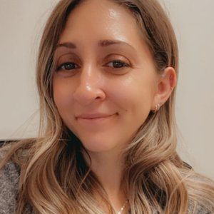 Meet your Posher, Lesley